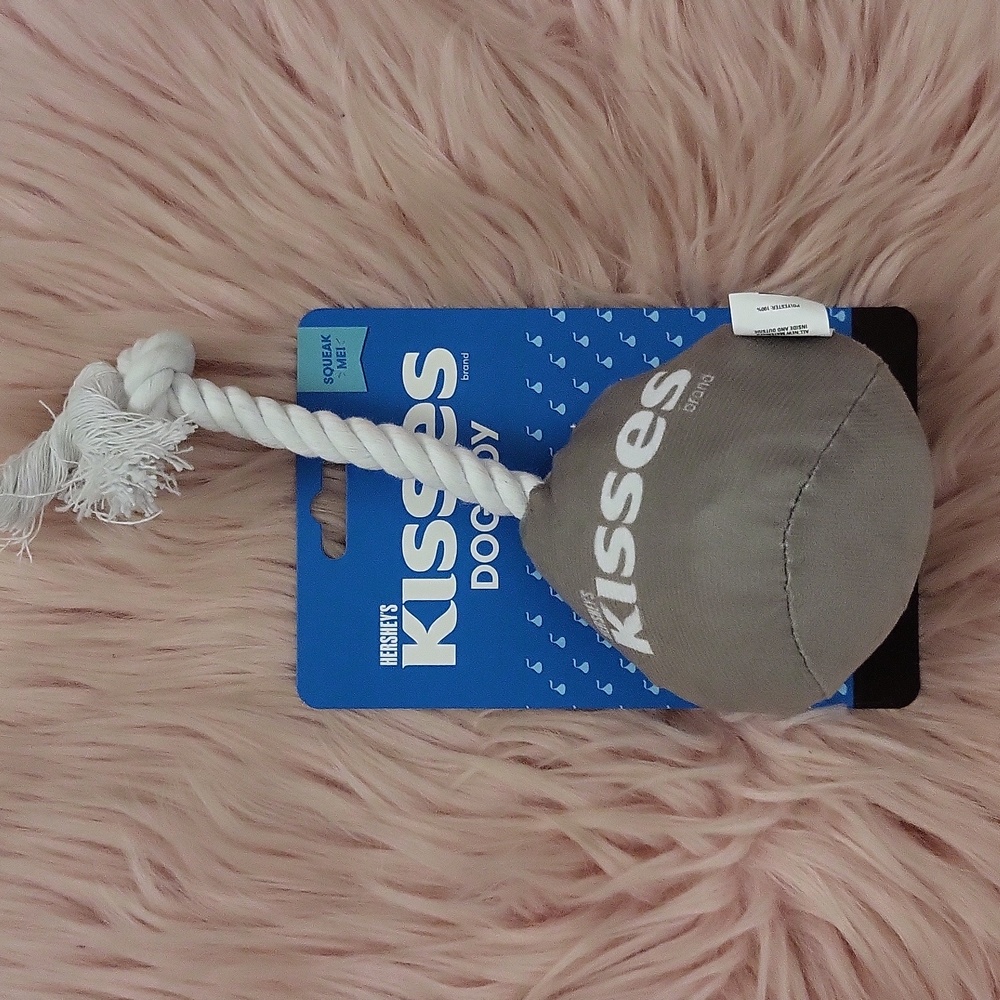 Brand New HERSHEY'S KISSES PLUSH Dog Toy